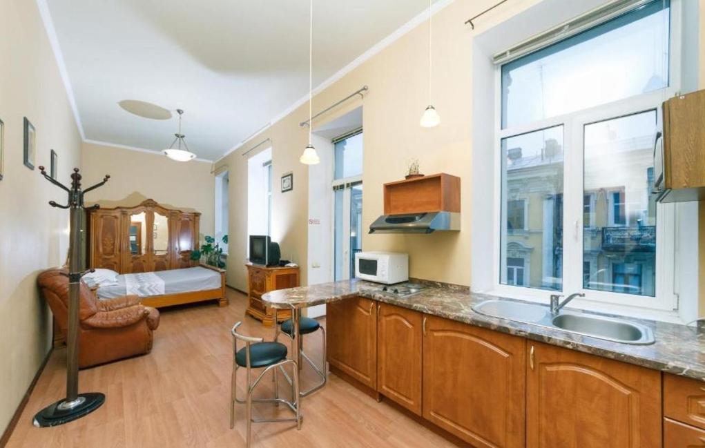Apartment - Independence Square キエフ エクステリア 写真