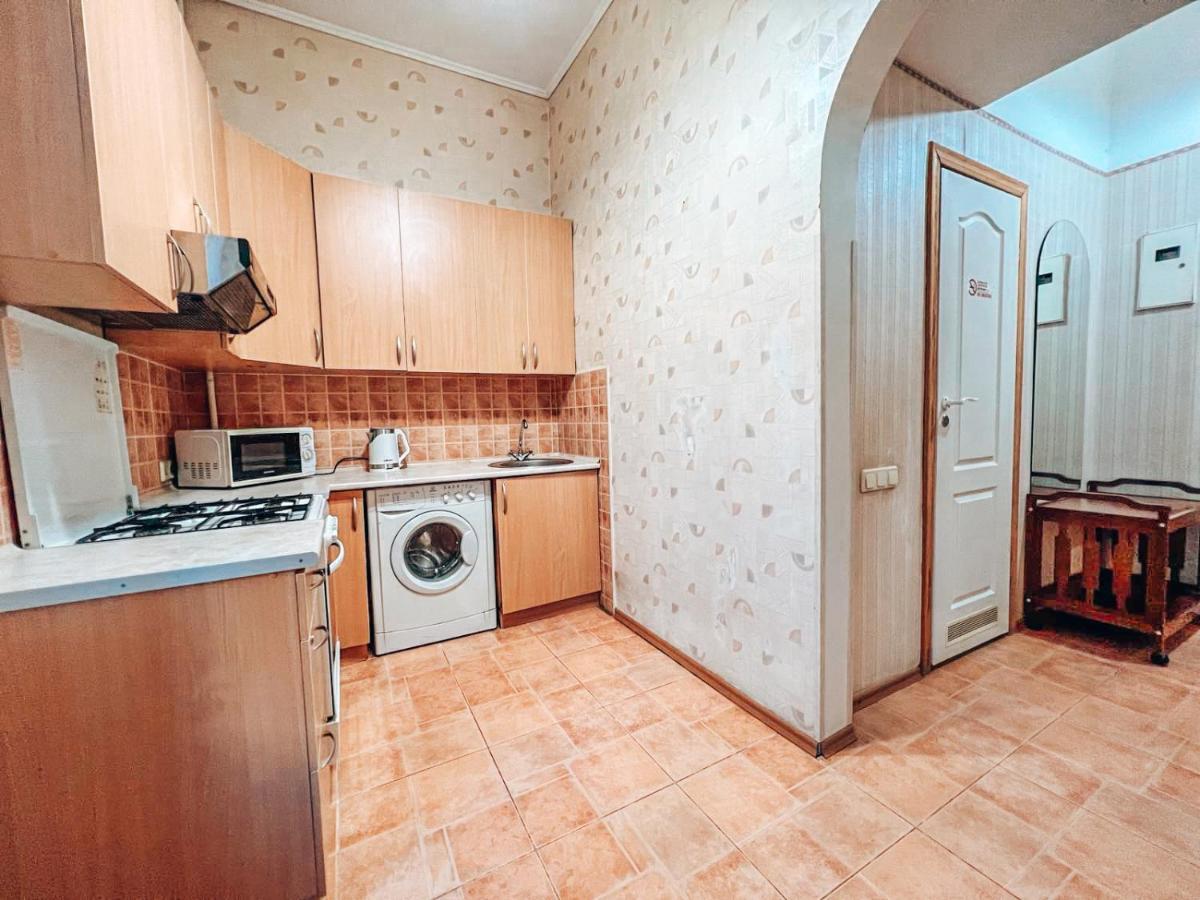 Apartment - Independence Square キエフ エクステリア 写真